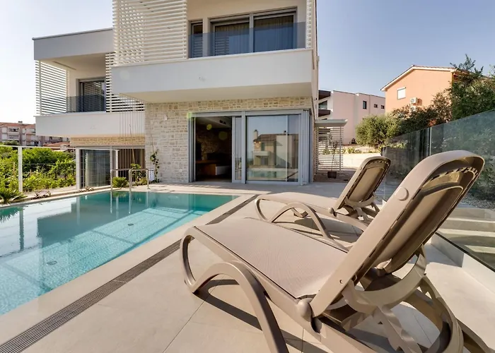 Smokva 2 By Interhome Krk Town